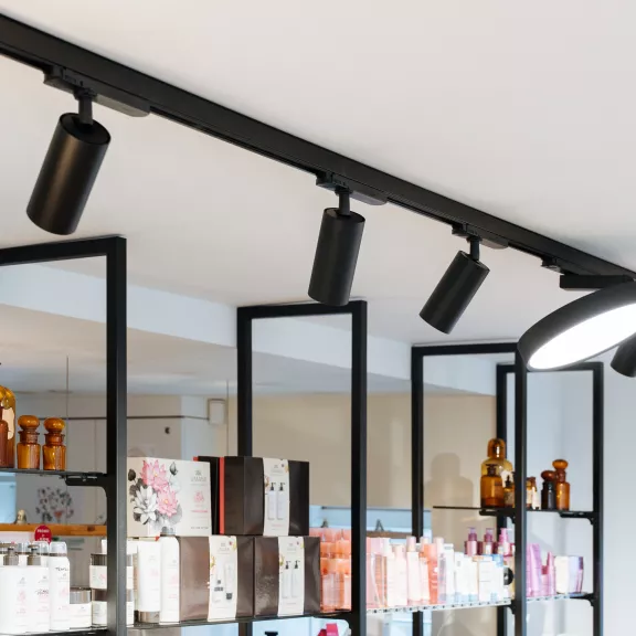 Apotheek Eeklo renovatie Den Blauwen Xavier